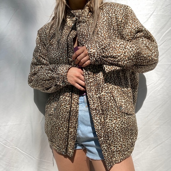 Vintage Jackets & Blazers - Vintage CLIO 100% Silk 1980’s Leopard Puffer Coat